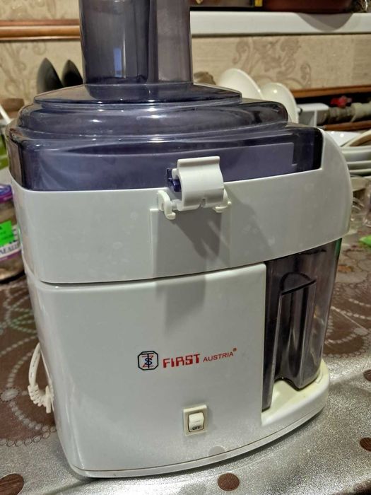Соковыжималка First Austria NT-9214