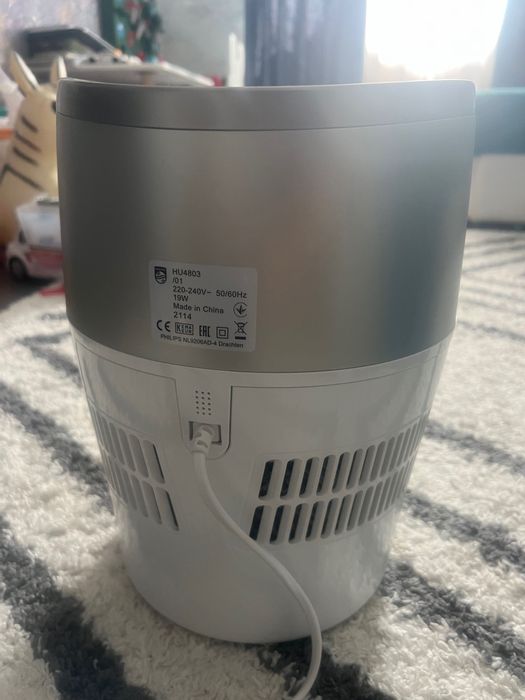 Продам увлажнитель воздуха Philips HU4803