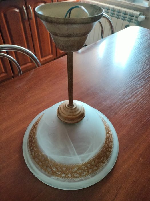 Sprzedam lampe sufitową