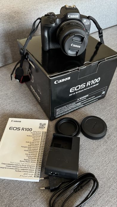 Nova CANON EOS R100 + RF-S 18-45mm IS STM