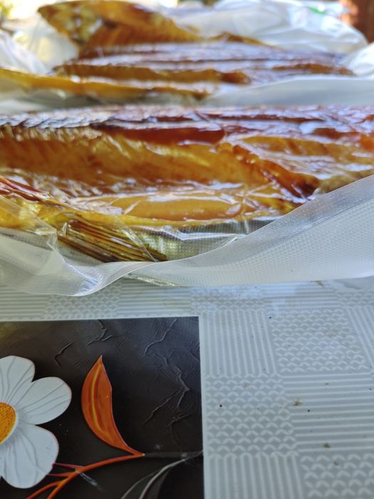 Вялений ,копчений товстолоб