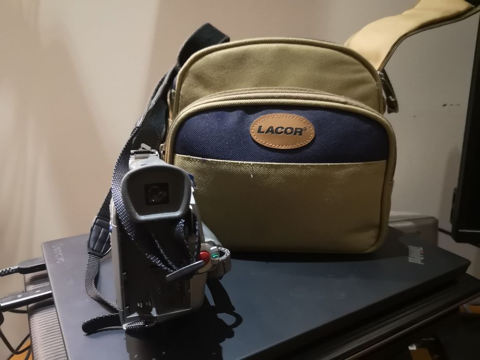 Canon DM-MV400 Camcorder - MUSEU