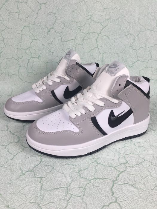 Распродажа  Кросівки NIKE дитячі , підліткові на на дівчинку