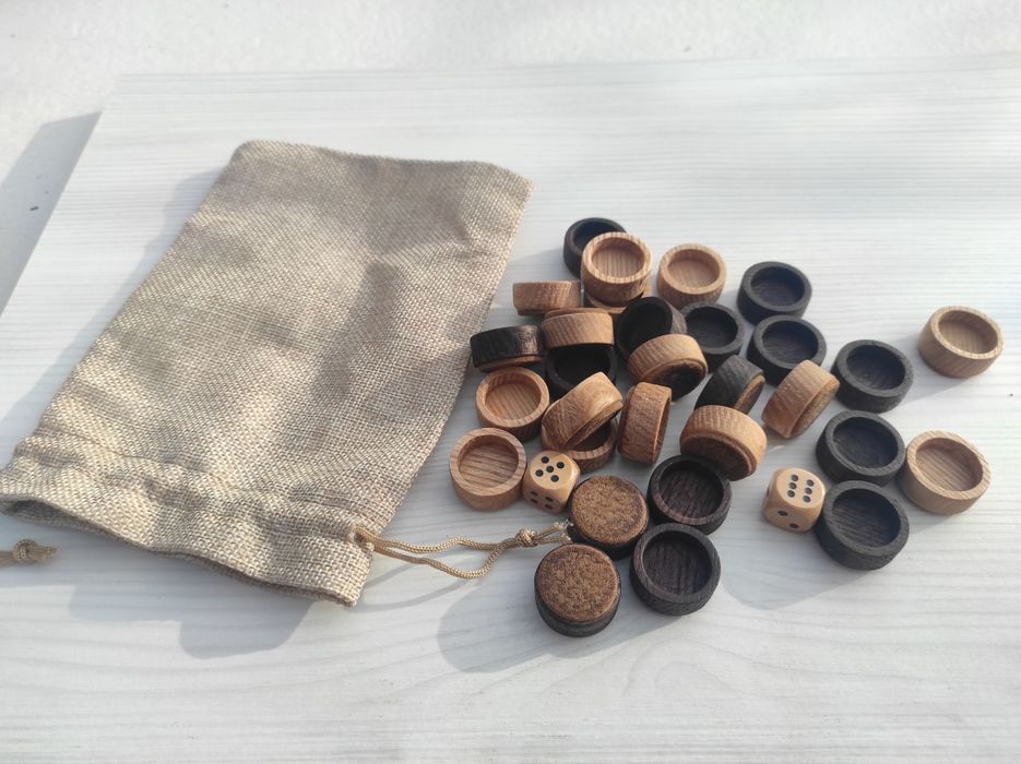 Фішки для нард, дерево