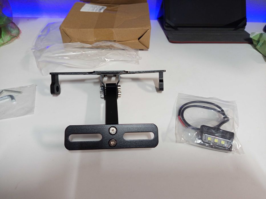 Suporte Matriculas Motos com luz/ Novo