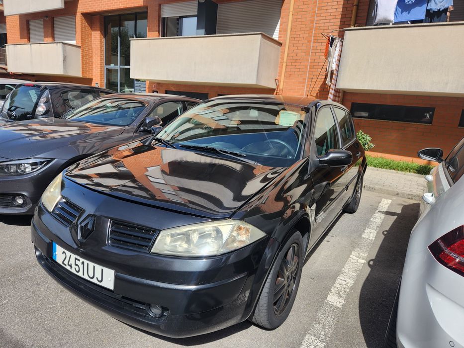 Renault Megane . — photo 2