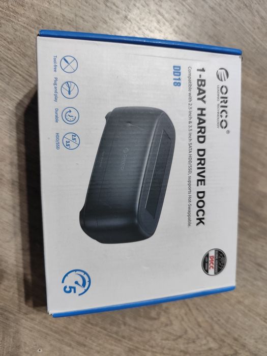 Czytnik dysków HDD SSD