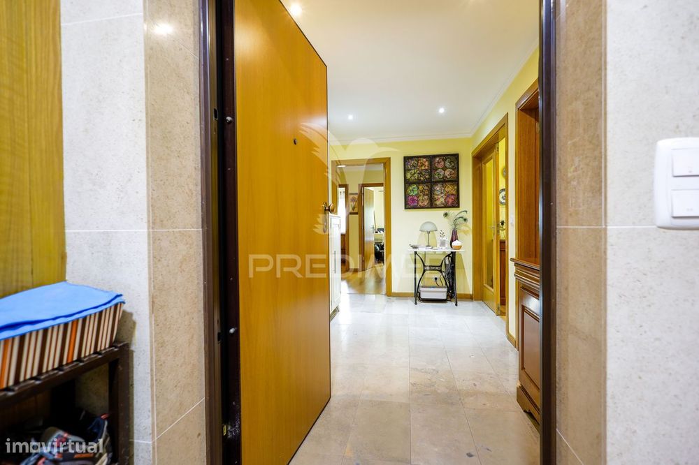 Apartamento T3, Urbanização dos Plátanos – Abrantes