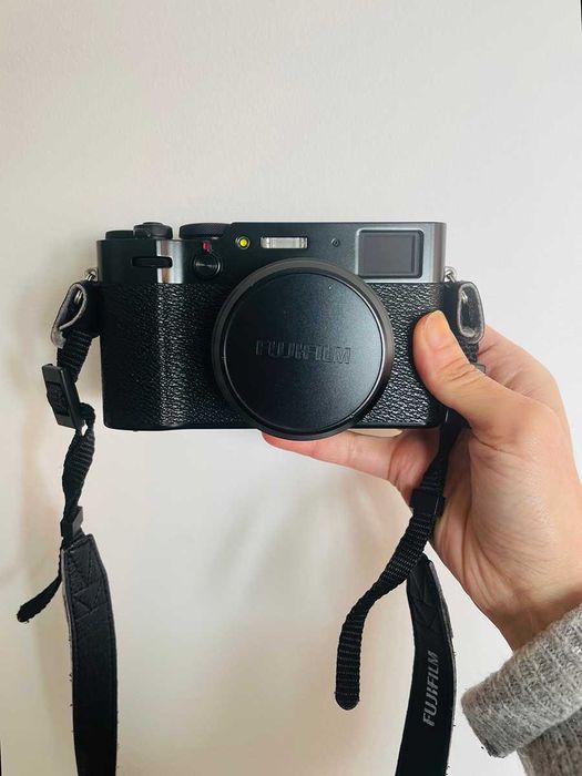 Fujifilm X100V preta + acessórios