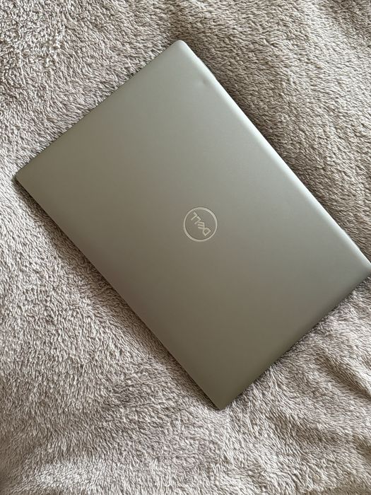 Dell Latitude 7440