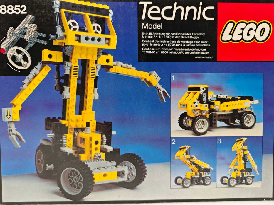 Lego Technic 8852 "Robot"; 1987; [195]