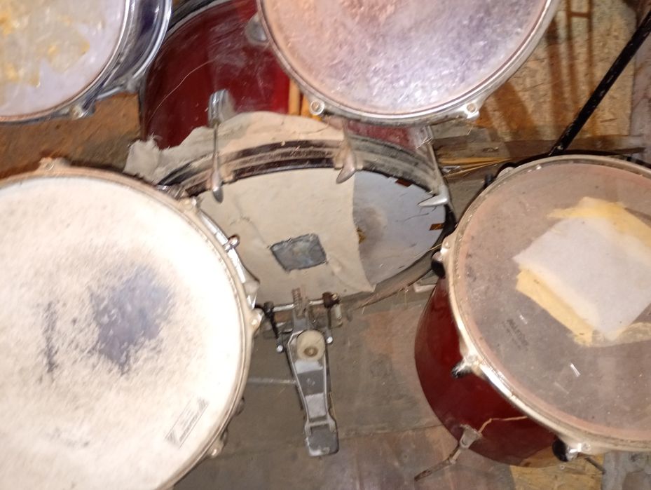 Барабани установка Аматі