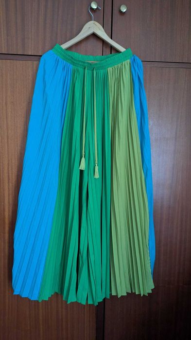 Lote Roupa Mulher XL/XXL multicolorida