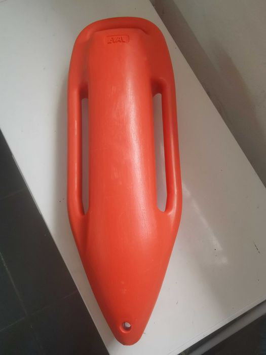 material ÁGUA E RELVA