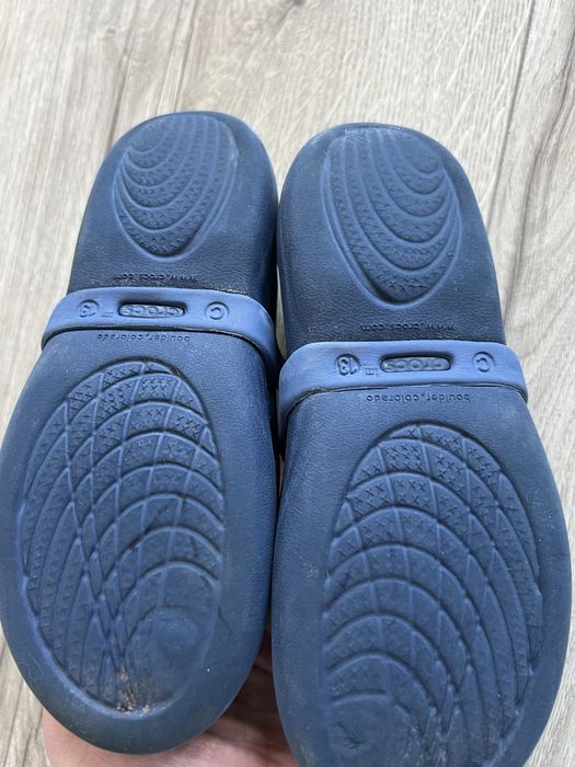Crocs , туфлі доя дівчинки 30