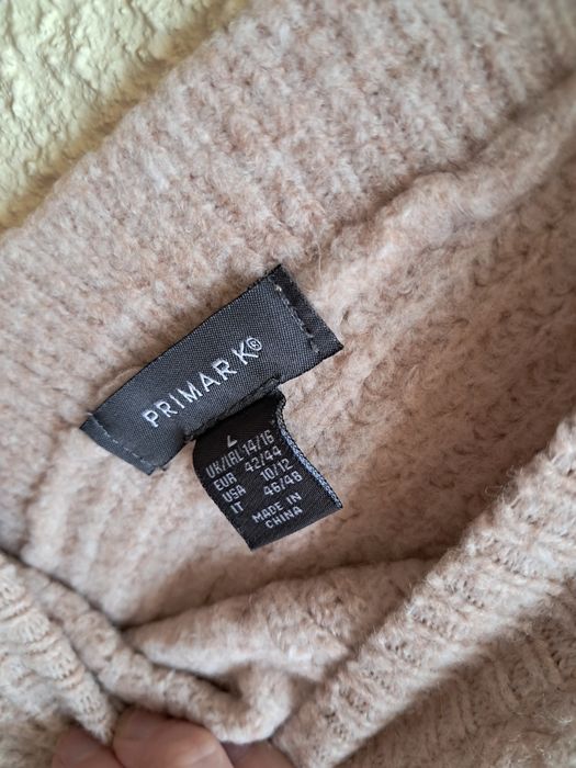 Pudrowy sweter, Primark