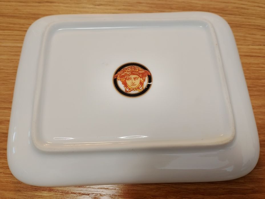 Podstawka maselniczka Versace Medusa