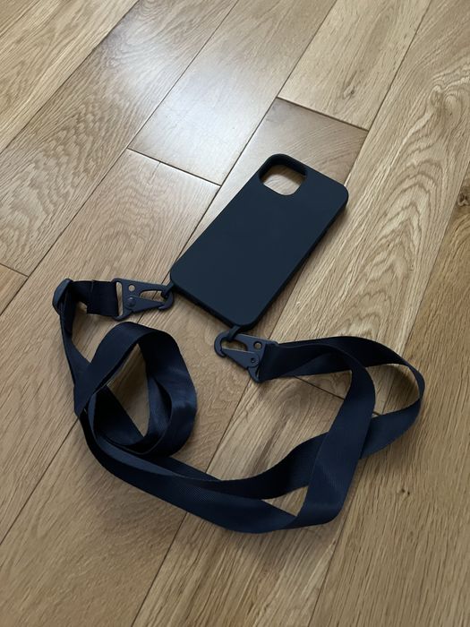 Capa iphone 13 Azul - pendurar ao pescoço