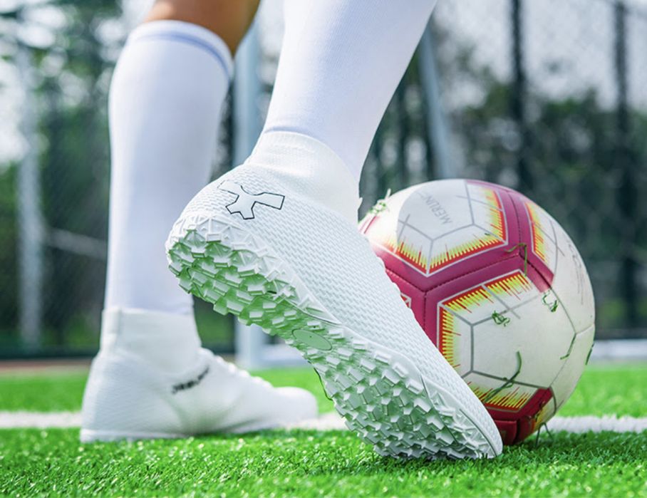 Buty sportowe TURFY skarpeta futbolówki orlik