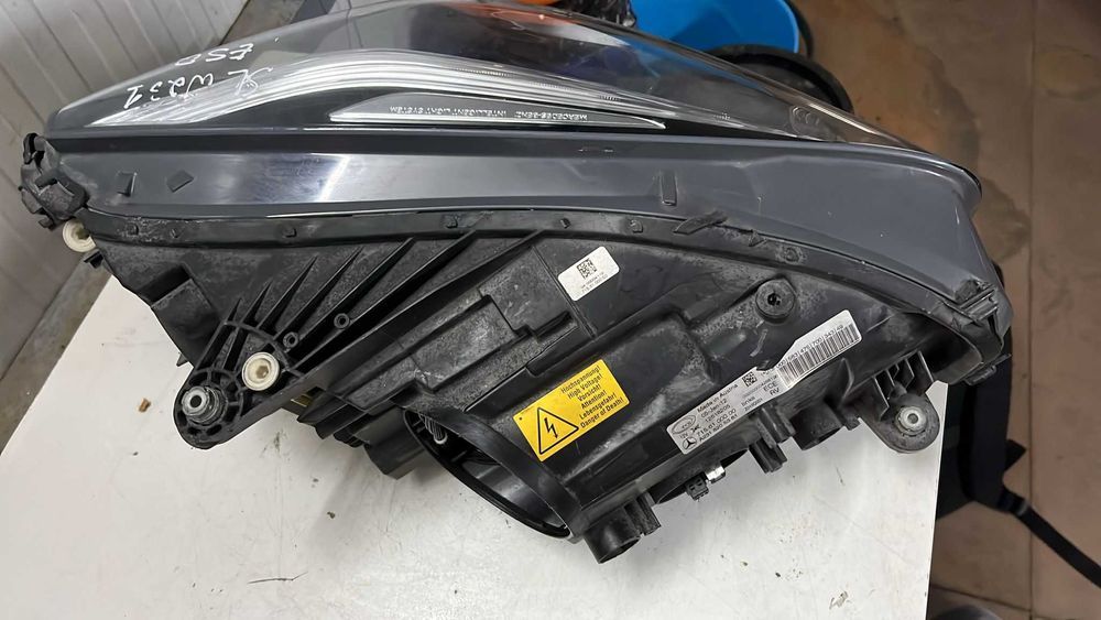 MERCEDES SL W 231 Farol Esquerdo BI XENON ILS
