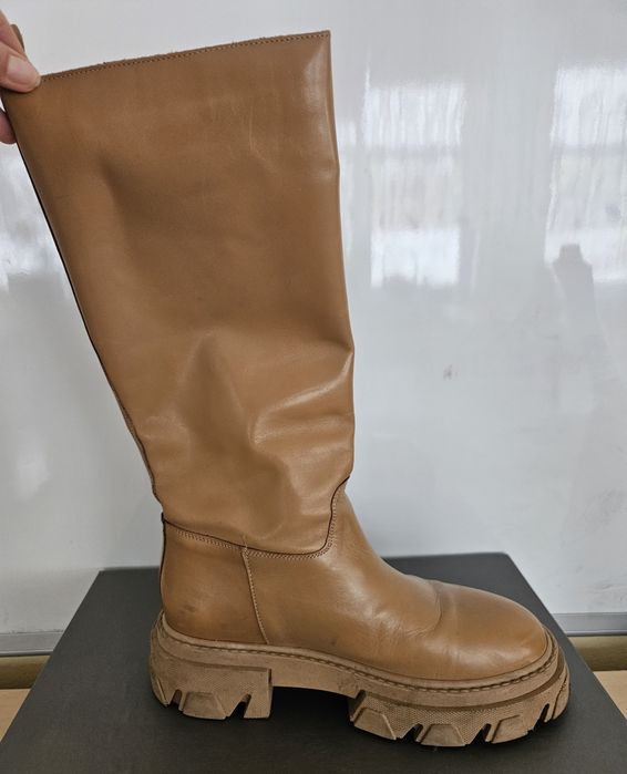 Brązowe karmelowe buty kozaki Ovye skóra naturalna skórzane