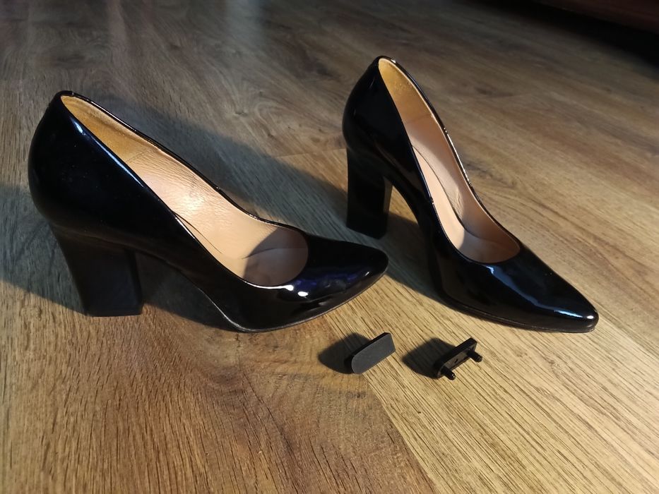 Lakierowane skorzane buty eska r.37