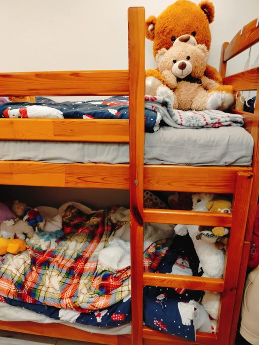 Łóżko dwupiętrowe