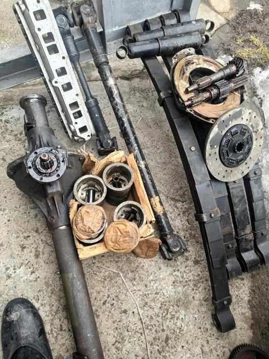 Запчастини для УАЗ