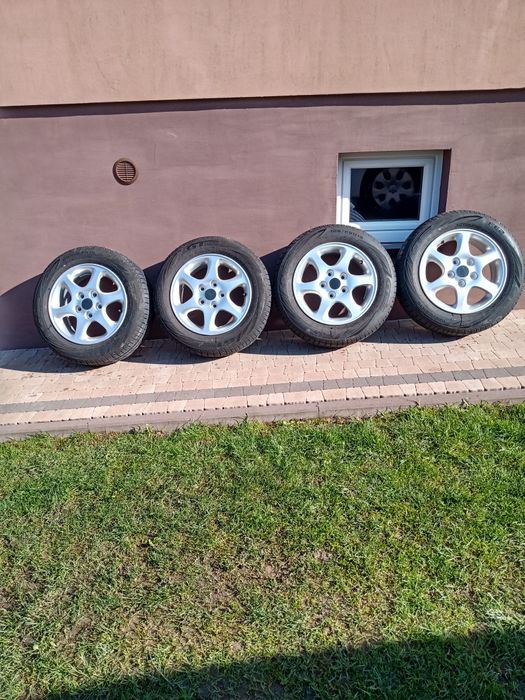 Felgi wraz z oponami