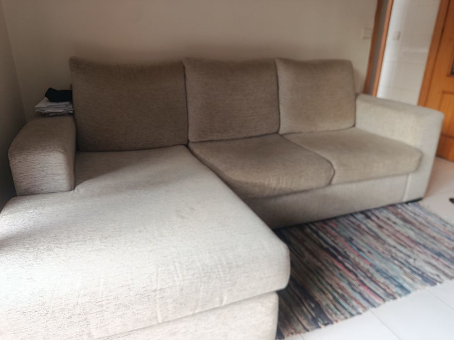 Sofá chaise longue reversível