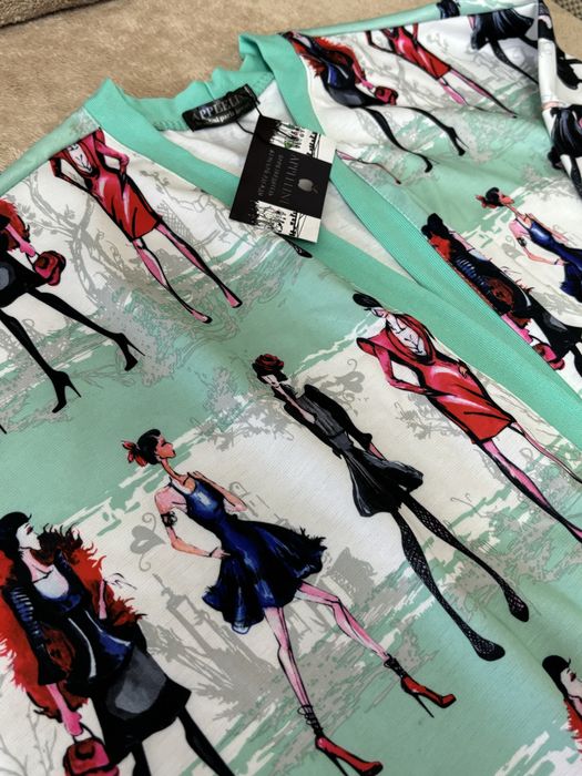 Костюм жіночий