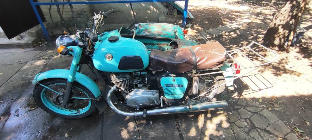 продам мотоцикол Планета 3