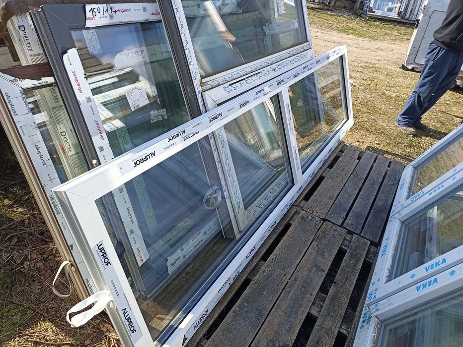 Okno aluminiowe fix 297/76 białe