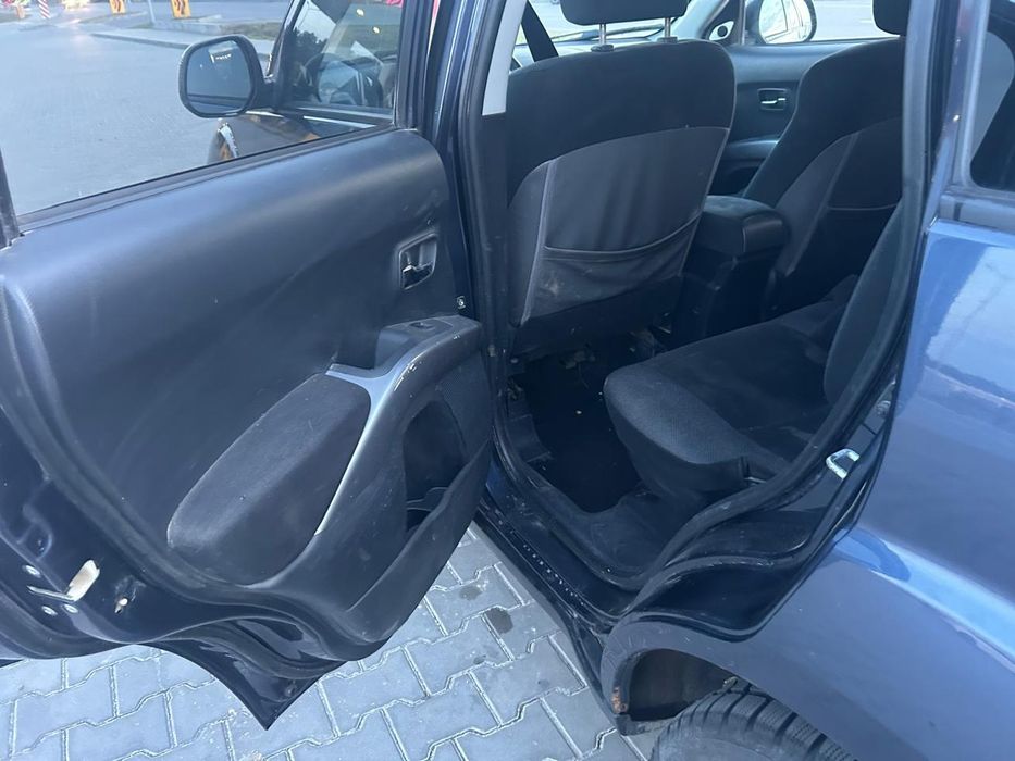 Mitsubishi Outlander 2.2