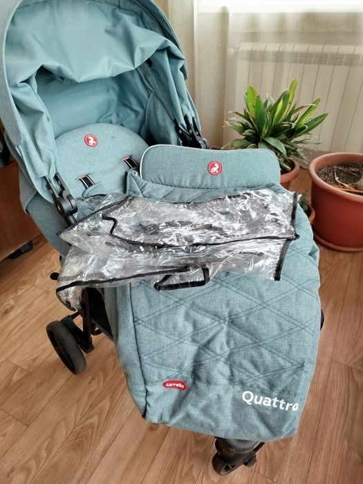 Продаю прогулочную коляску Carrello Quattro