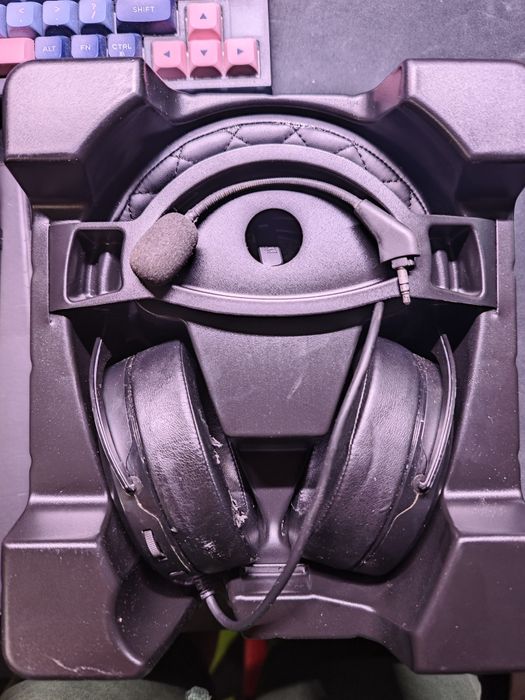 Corsair HS50 pro
