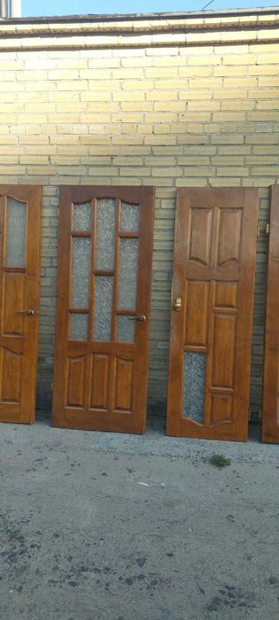 Двері міжкімнатні дерев'яні,двери,різні,за всі ціна дешева.