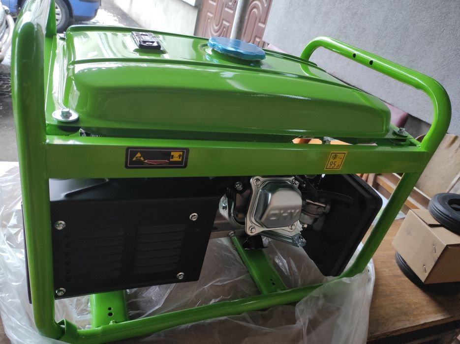 Генератор бензиновий ZIPPER ZI-STE2800 + AVR, 2.8кВт