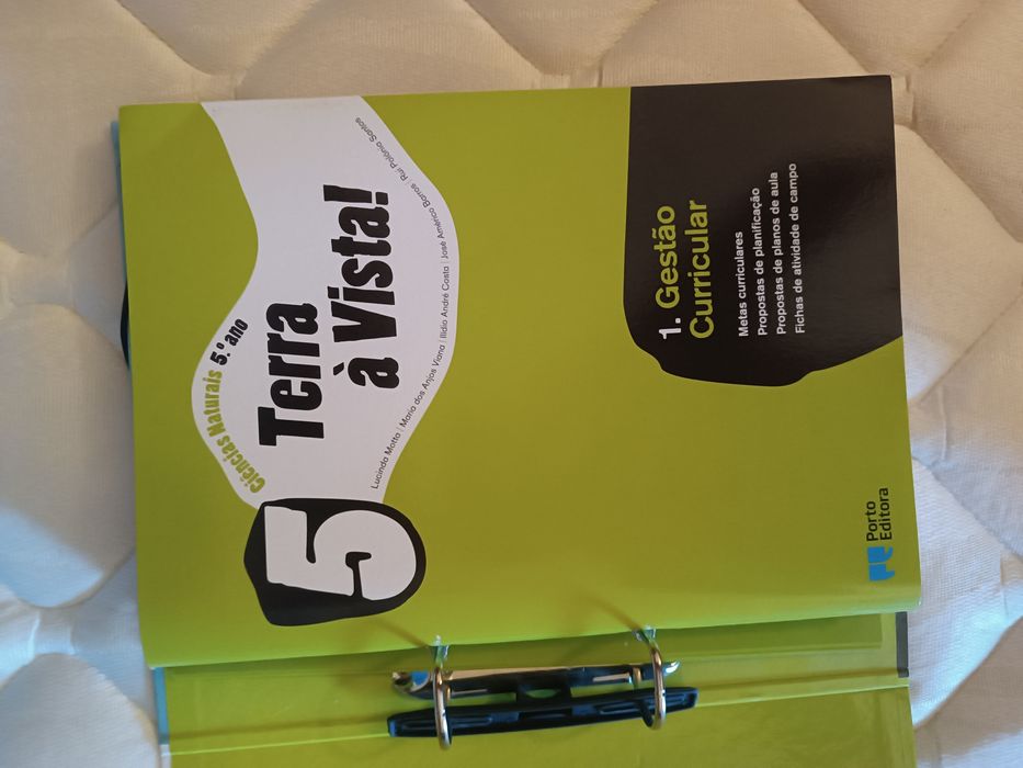 Capa do professor + agenda Terra à Vista 5 com fichas e testes de aval