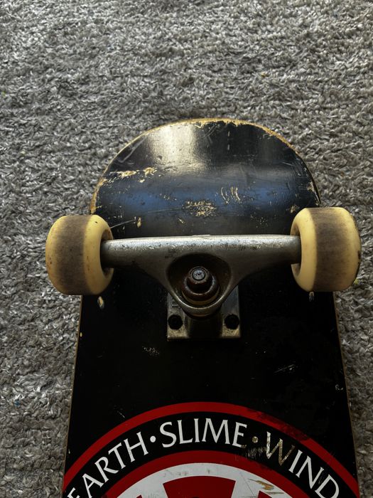 Skate element caça fantasmas