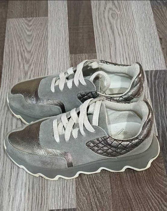 Кросівки натуральна замша жіночі