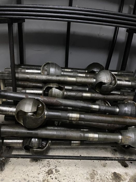 Кулаки,шруз,цапфа,міст Зіл 131,Зіл 130.розборка