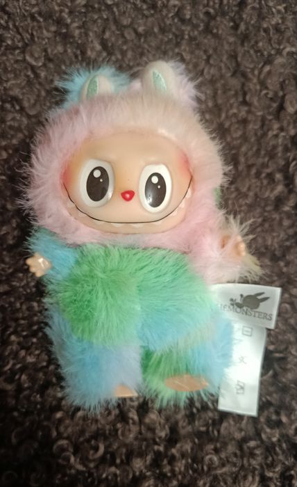 Іграшки ЛАБУБУ. Лабубуськи, лабубуни, лабубончики