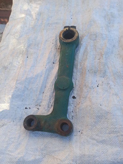 Ричаг важіль центральний рульового керування трактора юмз-6