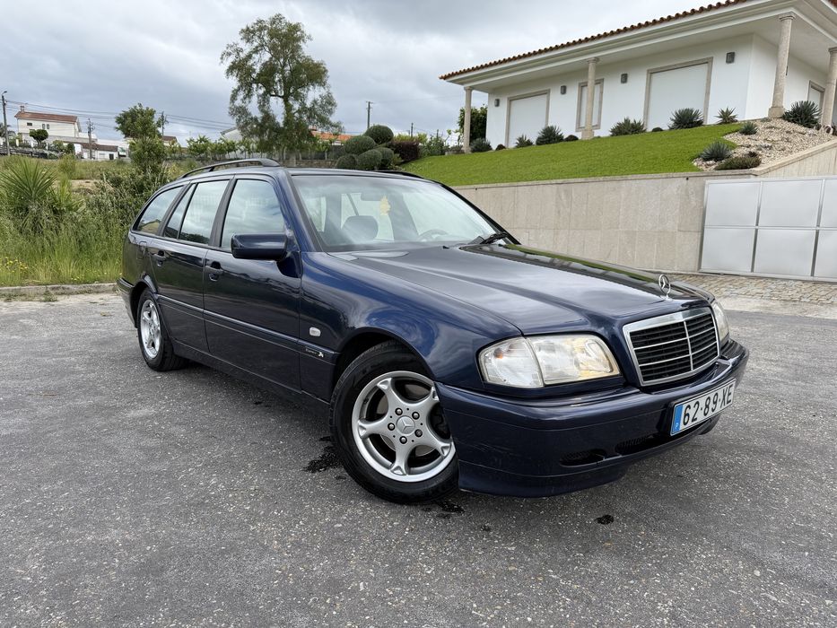 Mercedes Benz C220d Espirit Como Nova