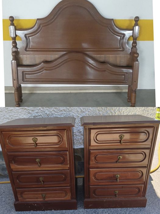 Cama de casal em mogno com 2 mesas de cabeceira