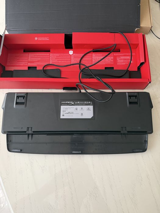 Продам клавіатуру HyperX