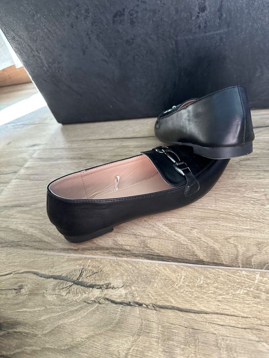 Damskie półbuty 37