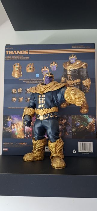 Mezco One12 Thanos