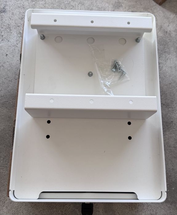 Gaveta com chave segurança